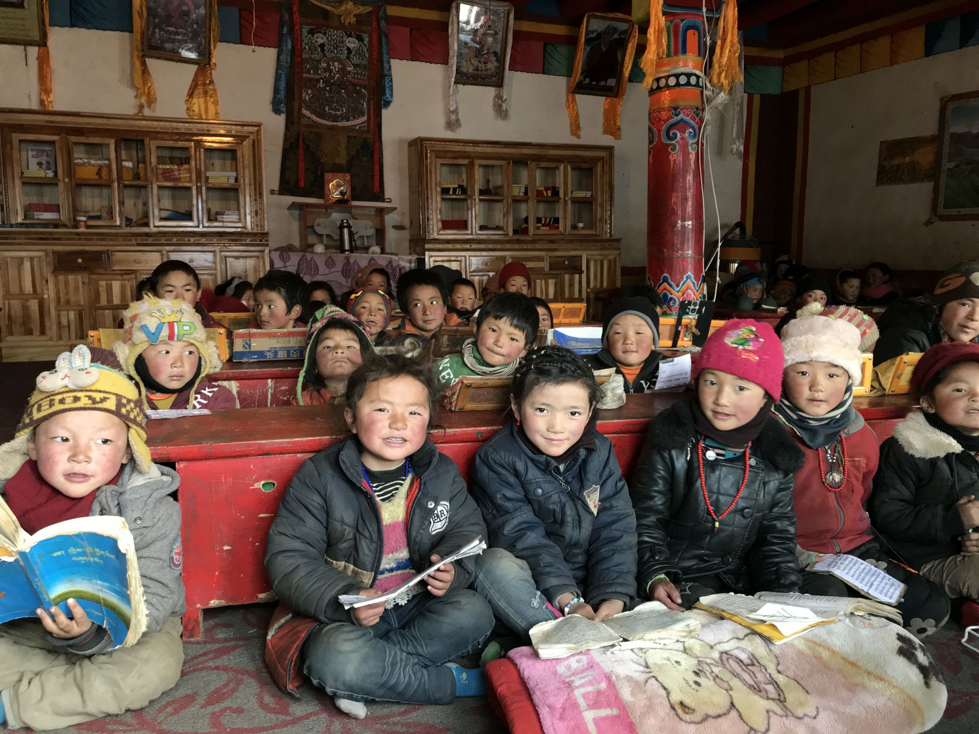 南宁许畅商务信息服务有限公司公益回顾丨家国同欢月同圆 温暖满载甘孜州(图11) 南宁许畅商务信息服务有限公司公益回顾丨家国同欢月同圆 温暖满载甘孜州(图11)